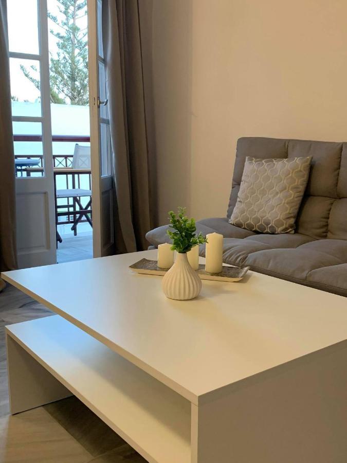 Akrogiali Hotel Agios Sostis  Eksteriør billede