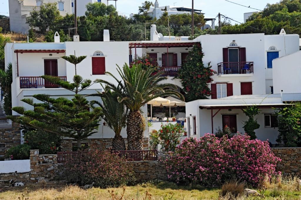 Akrogiali Hotel Agios Sostis  Eksteriør billede